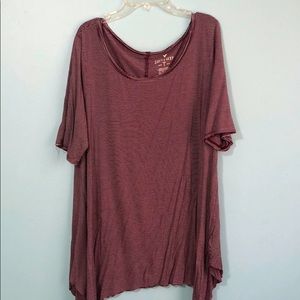 American Eagle soft and sexy T